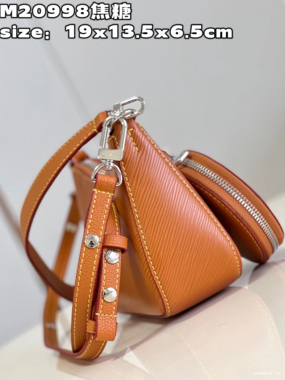 WIS VUITTON LOUIS Marellini 1128